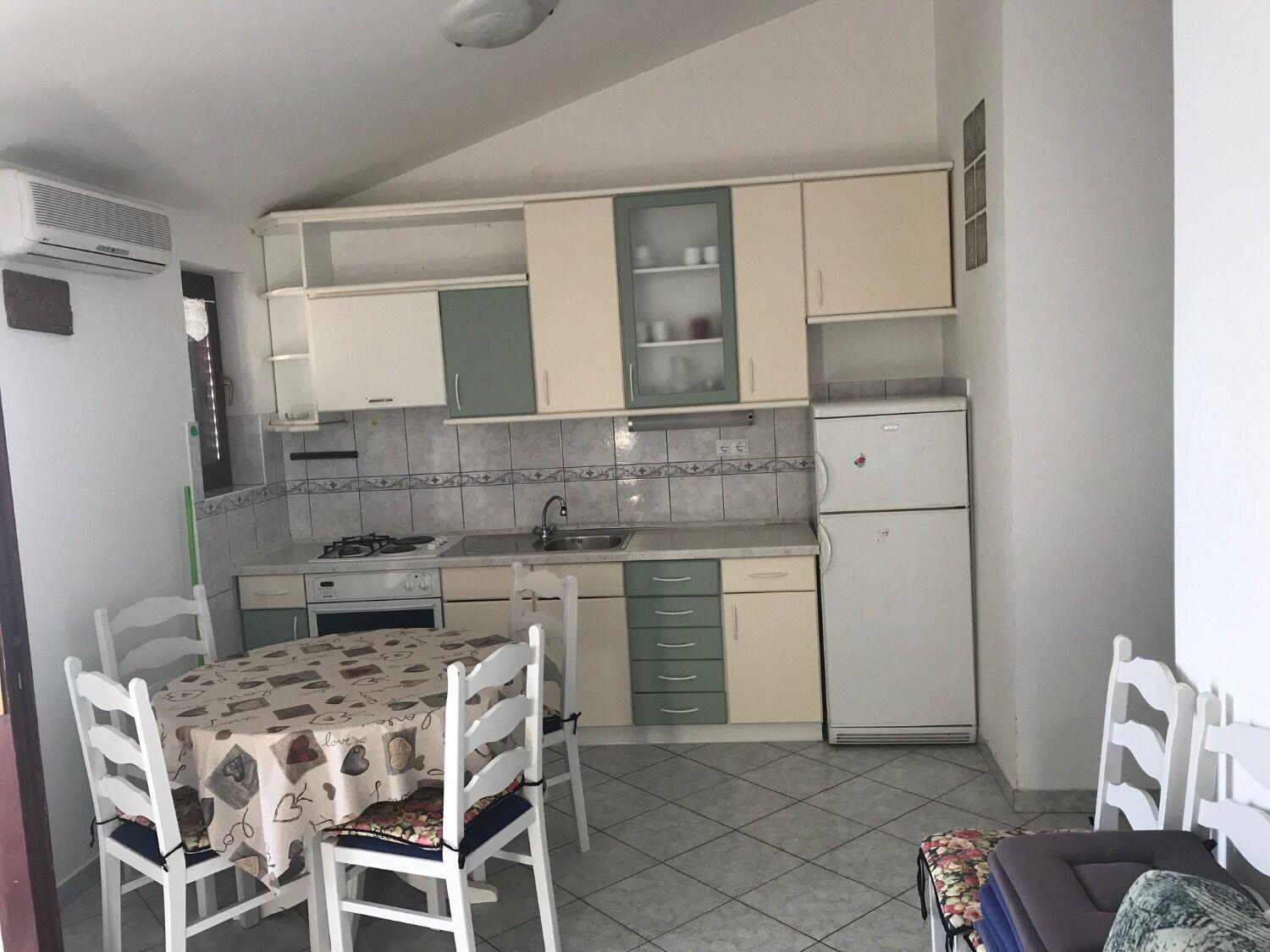 Apartments Milja - 10 M From Sea Mandre Exterior photo